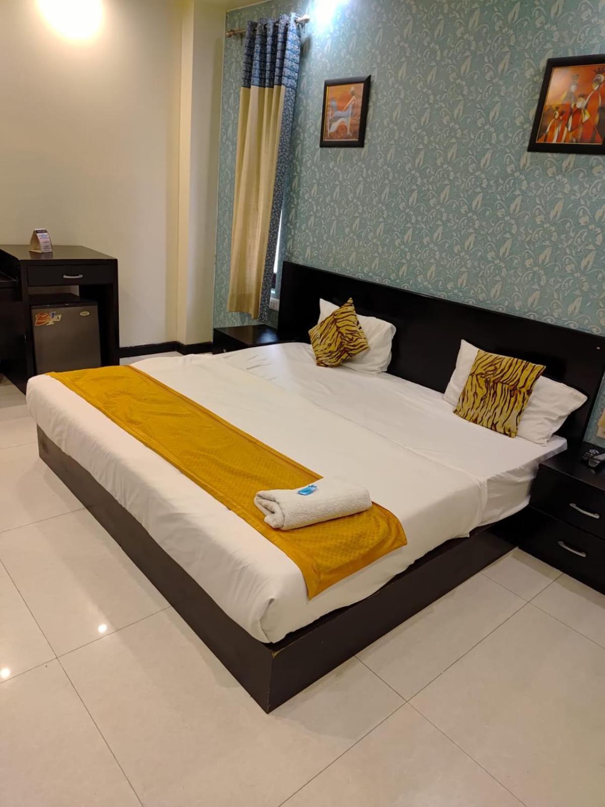 Paschim Vihar Hotel Delhi Kültér fotó